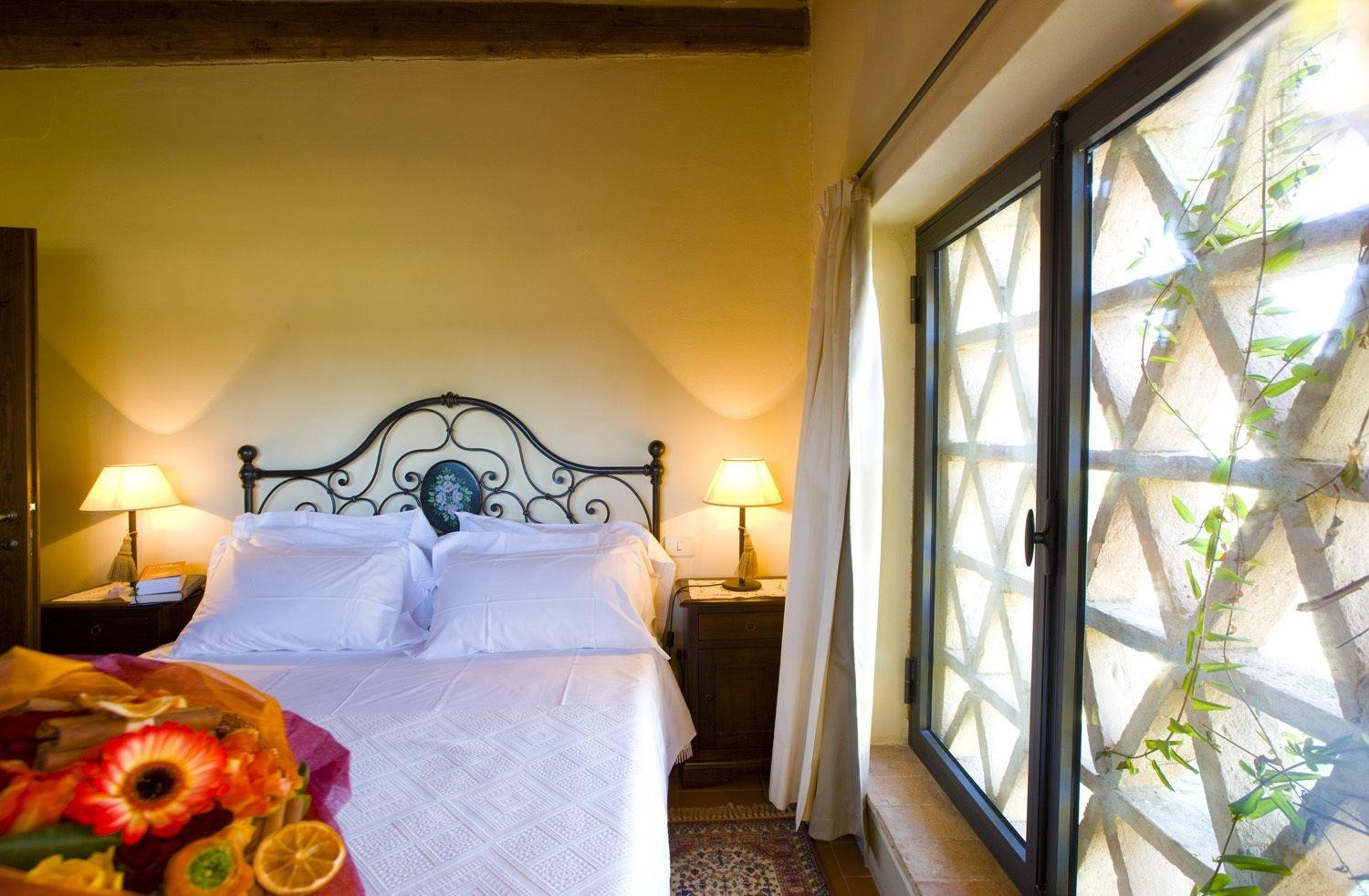 Monsignor Della Casa Country Resort & Spa Борго-Сан-Лоренцо Экстерьер фото